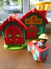 ELC Happyland Fire Station With Noises With 1 Toy Figure Fireman & Fire Engine