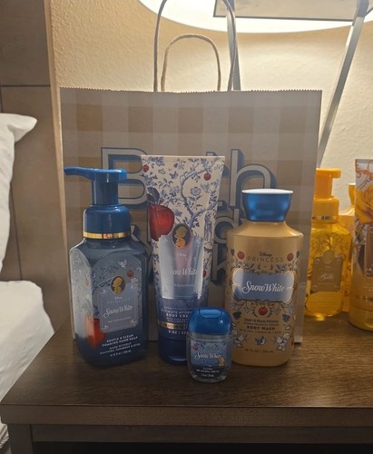 Bath and body works disney - body,