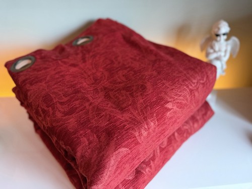 Huge thick heavy dark red - huge,,