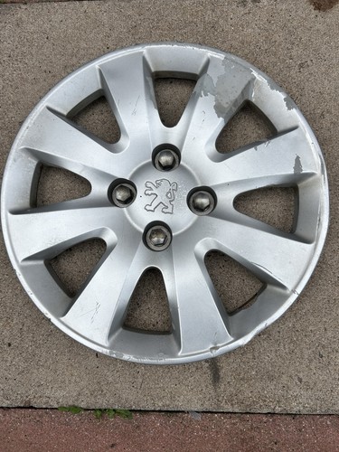 Single peugeot wheel - 15", trim