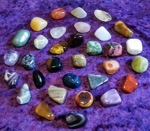 Healing crystal 26mm - 1,