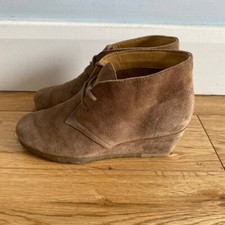 Clarks Originals Suede Wedge Ankle Boots YARRA DESERT Walnut Beige UK SIZE 3