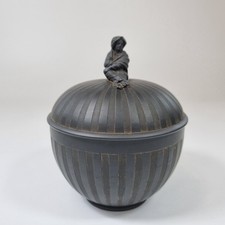 Antique Wedgwood Black Basalt Bowl And Cover With Widow Finial 11cm Diameter
