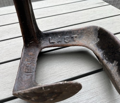 Vintage cobblers shoe - , last