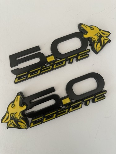 Coyote badge set for ford - 5.0,