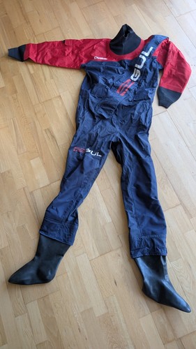 Gull drysuit size small - drysuit, used