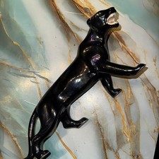 Black Ceramic Panther Figurine – Glossy Art Deco Style Mid-Century Ornament