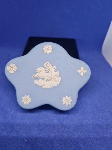 Vintage wedgwood blue - vintage, and