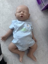 IVITA 17 Sleeping Baby Boy Lifelike Reborn Baby Full Body Silicone Doll