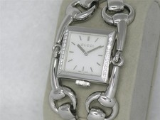 Gucci Signoria Stainless Steel