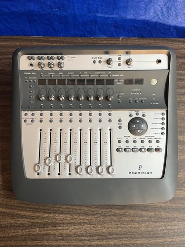 Digidesign digi 002 - 002, mx002