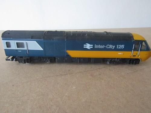 Hornby diesel locomotive - hornby,