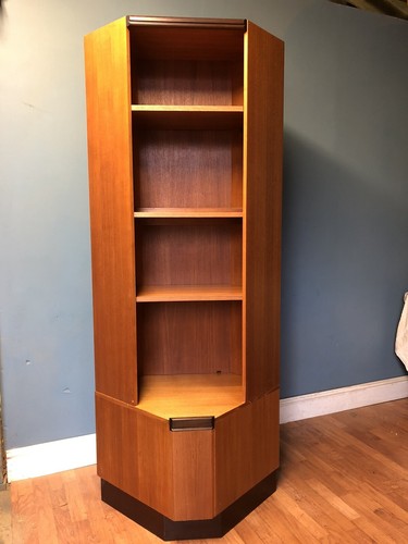 Plan corner shelf - unit,