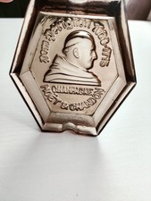 Dom Perignon Moet Chandon 1638-1715 Vintage Smoked Glass Ashtray - MINOR DAMAGE