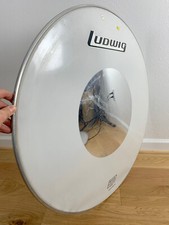 LUDWIG 30-Inch Striders Silver
