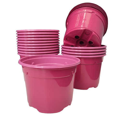 5cm plastic plant - 10.5cm, pots