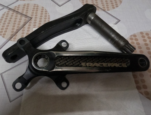 Race face evolve cranks - race,