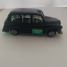 490g Toy Austin FX4 Taxi