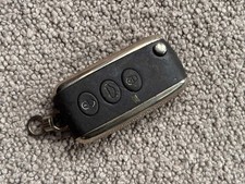 GENUINE BENTLEY 3 BUTTON