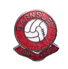 Barnsley TOBY TYKES Football Club Gomm ball enamel badge
