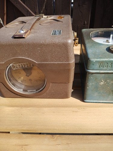 Vintage racing pigeon clock - vintage,