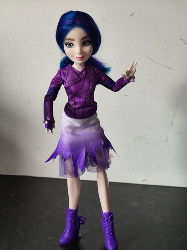 Disney descendants mal royal - disney,