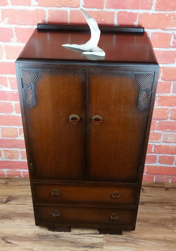 Art deco cupboard shelves - deco,
