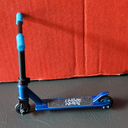 Blue black push stunt - push, scooter