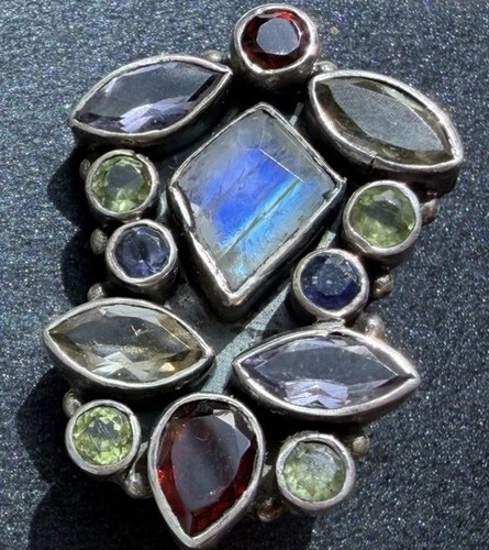 Beautiful vtg multi stone - vtg,