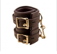 BOUND Nubuck Leather Wrist