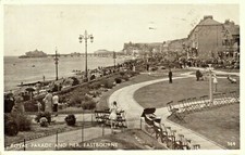 Sussex Postcard 1956 Eastbourne Royal Parade Pier Bowling Green Deck Chairs Caf?