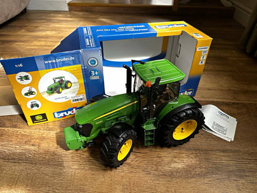 Bruder john deere - john, tractor