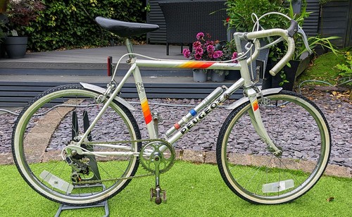 Vintage peugeot - vintage,