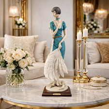 Florence Giuseppe Armani lady