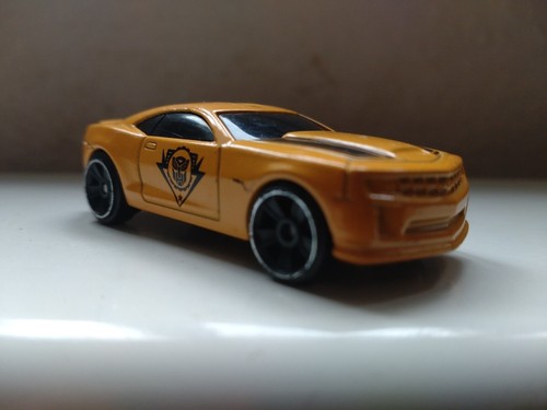 Hasbro bumblebee 2009 - bumblebee,