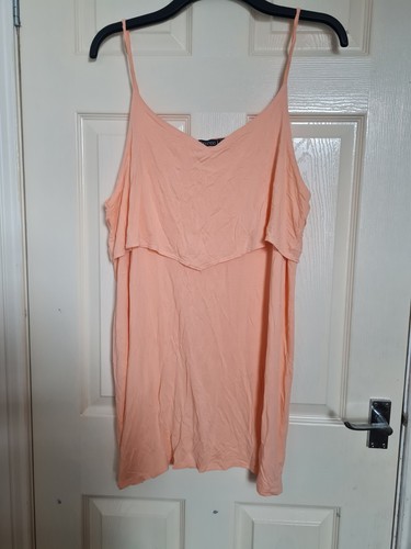 Beautiful soft peach boohoo - soft,