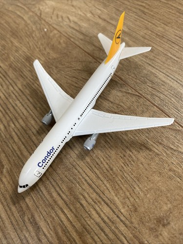 Model airplane 500 scale - airplane, 1:500
