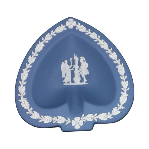 Wedgwood blue white - wedgwood,
