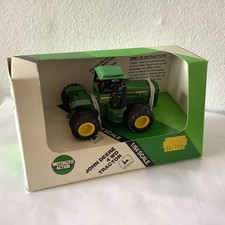Ertl John Deere Motorized 8850 4WD Tractor w Box, Vintage 551 1:64 Wind-Up Toy