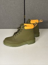 Dr. Martens 939 6-Eye Boot