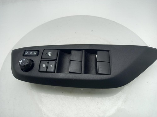 Toyota yaris cross electric - toyota,