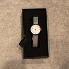 NEW- Daniel Wellington