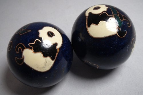 Pair traditional chinese panda - chinese,