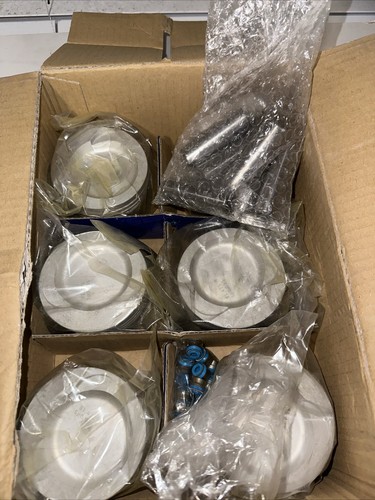Pistons pins fits - w/,