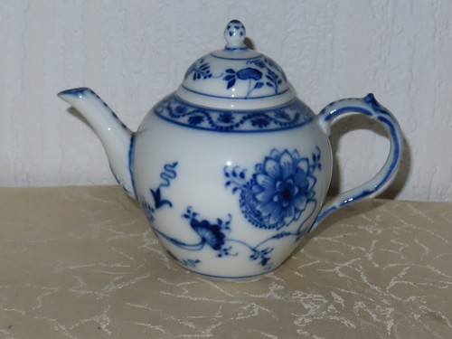 Kpm zepter blue porcelain - kpm,