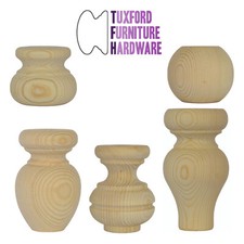 * Set of 4 Small Wooden Pine