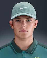 Nike Dri-FIT ADV Club