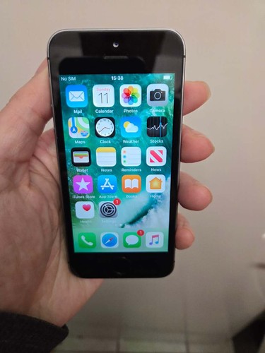 Apple iphone 16gb space - iphone, 5s