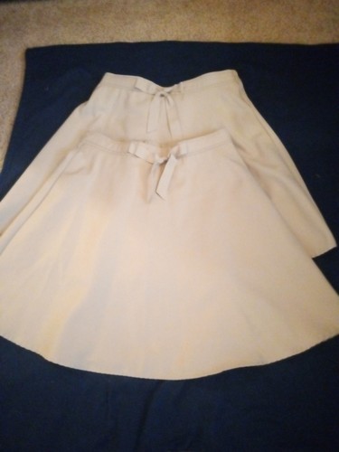 Girls size plus 2 khaki - 18.5,