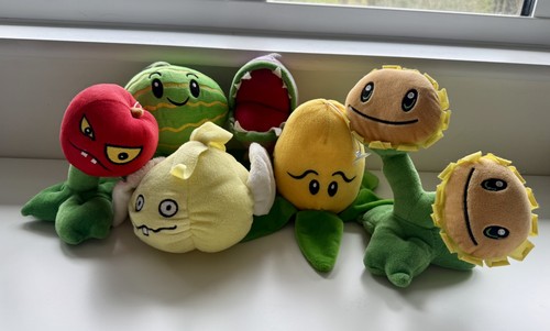Plants zombies plush bundle - plants,